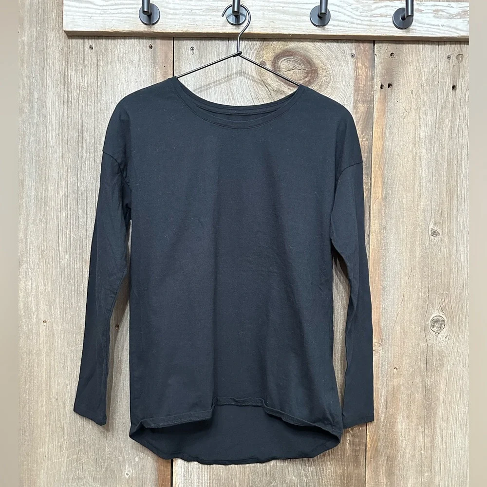 Old Navy Long Sleeve Softest Tee in Black Size XXL 16 Girls